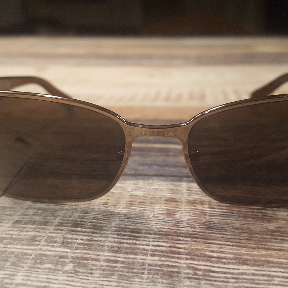 Prada Mens sunglasses with case - Picture 6 of 7
